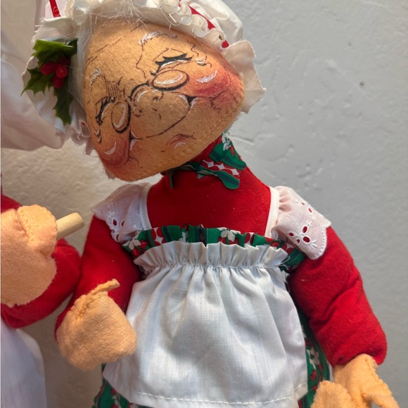 VINTAGE 90s ANNALEE MR & MRS CLAUS BAKING - Picture 3 of 10